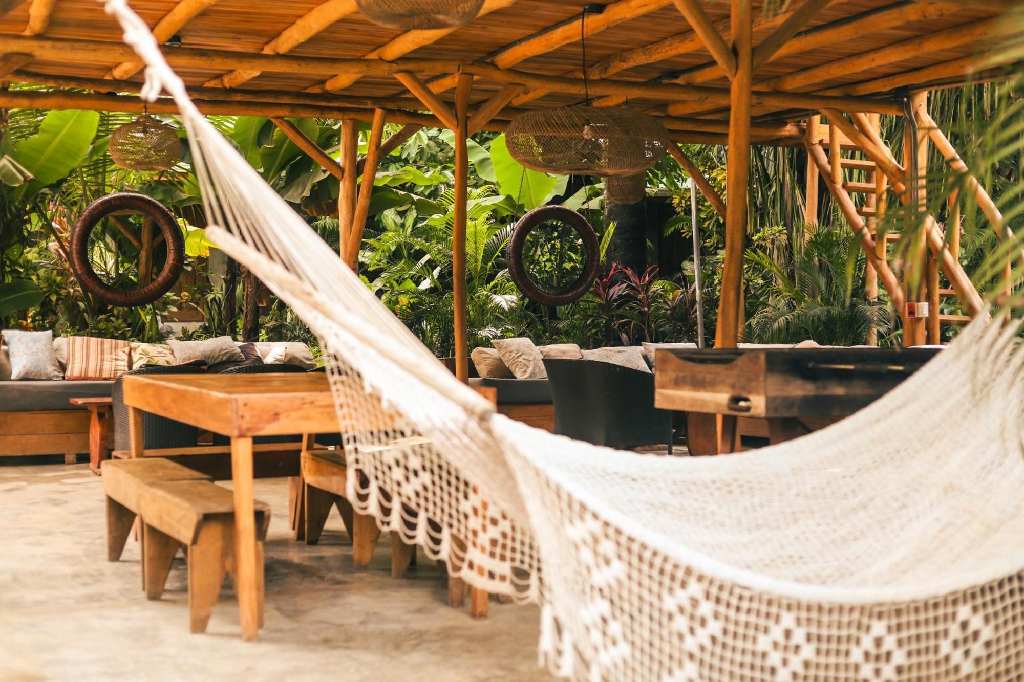Cabinas Playa Surf Hostel Playa Santa Teresa  Esterno foto